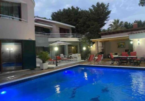 Luxury Villa Near Sea with Private Pool